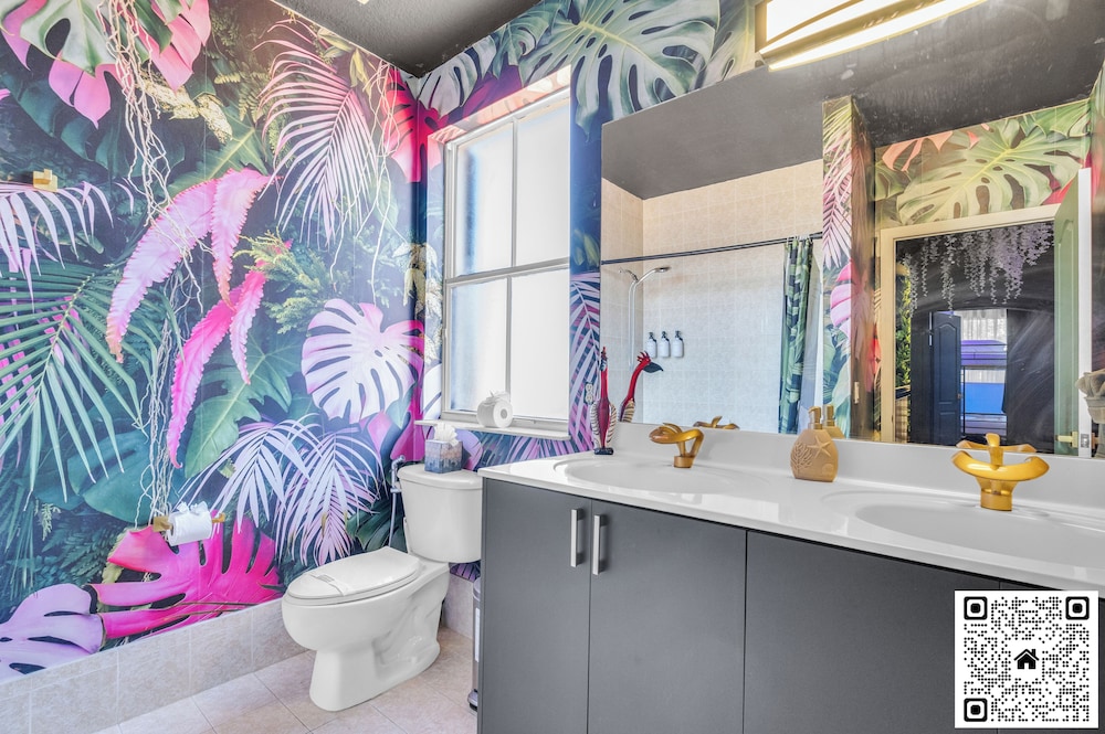 Ethereal Oasis Miami - Heated Pool Spa & Cinema - Prime for Groups