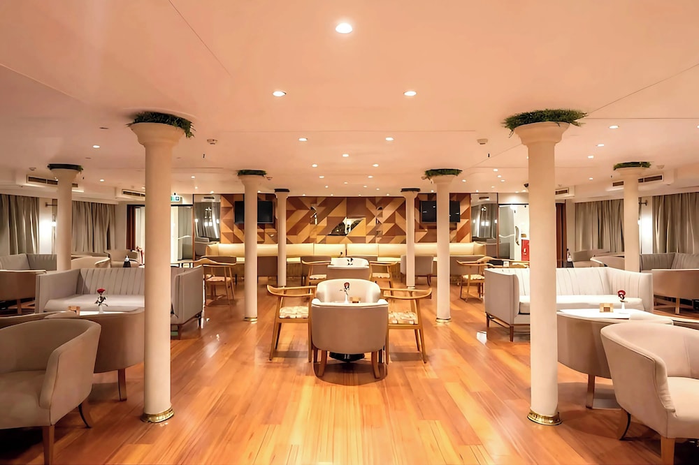 Nile Cruise Essence every Monday from Aswan 3 nights and every Thursday from Luxor 4 nights