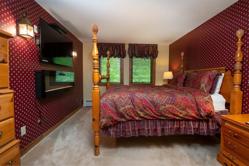 Sunrise Bear Ridge C4 4 Bedroom Condo