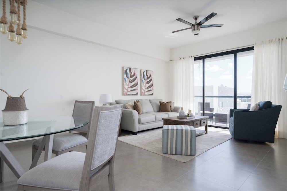 Serenity in the Heart of Santo Domingo 80m2 Apartment Retreat
