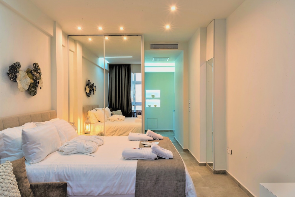Chic Centre Suites Athens