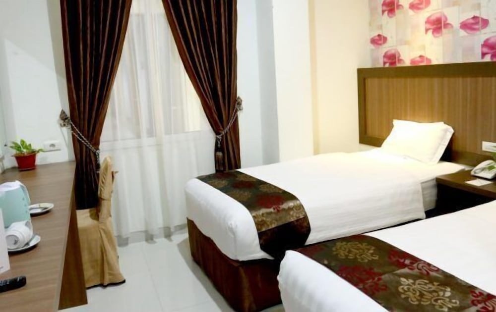 Hotel Grand Permata Hati