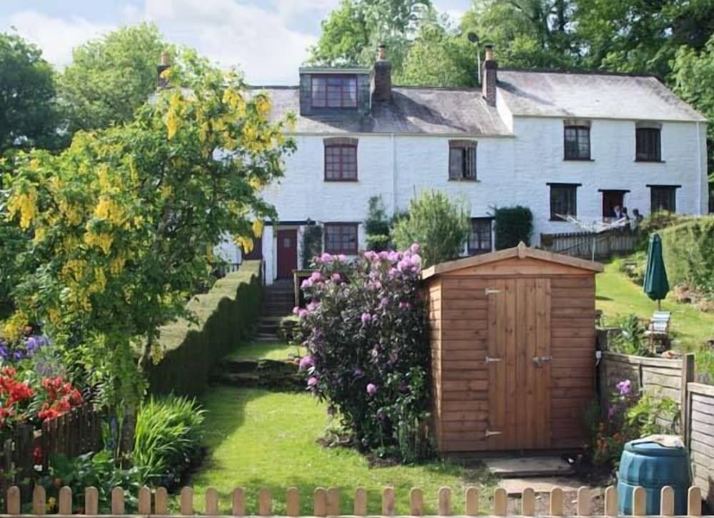 Yelverton Vacations - Tuckermarsh Quay River Cottage 2 - Property Image 6