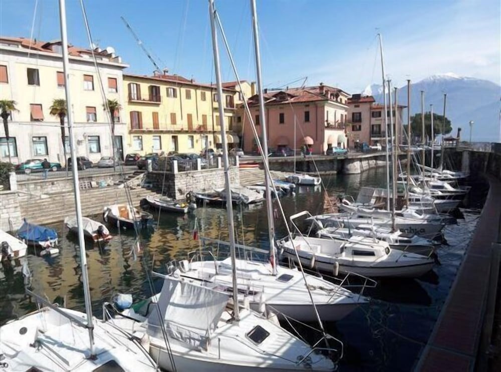 Menaggio Castello Panoramica