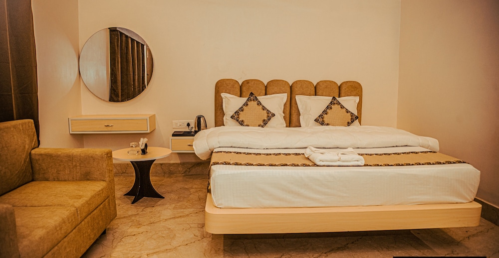 Golden Vista Resort - 10 Minute From Mayapur Temple