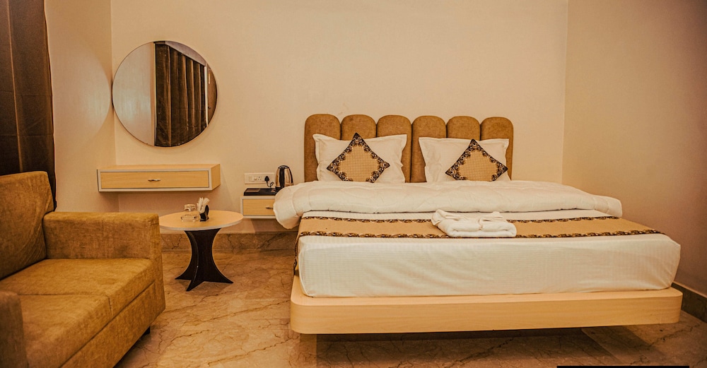 Golden Vista Resort - 10 Minute From Mayapur Temple