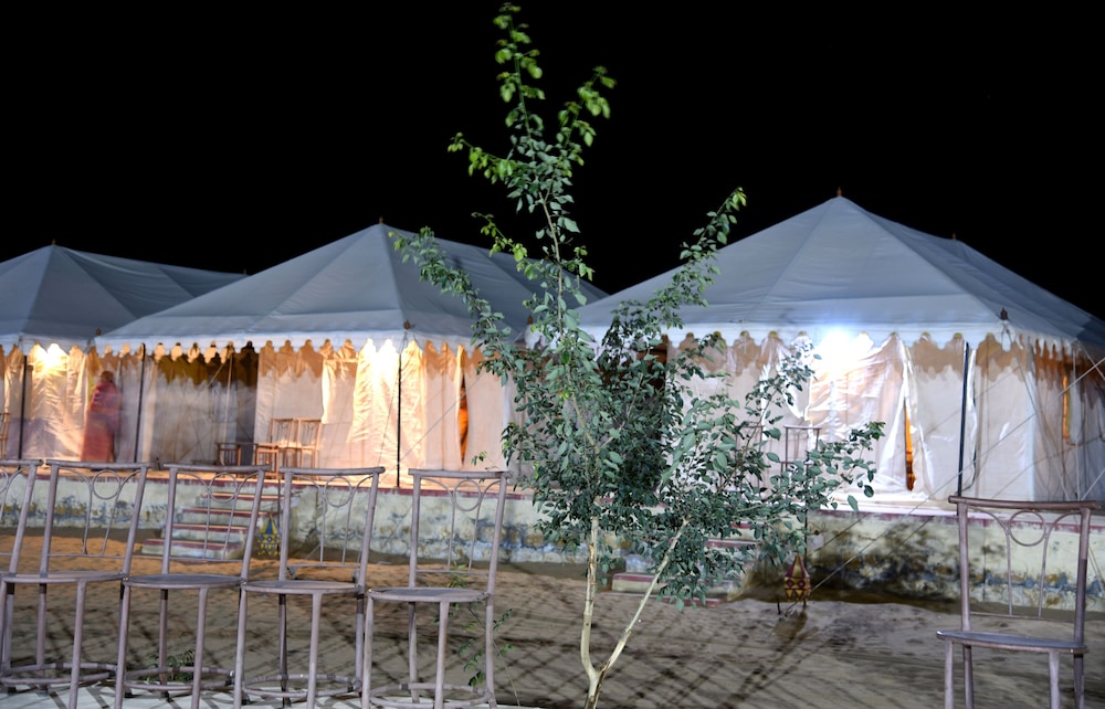 Welcome Desert Camps
