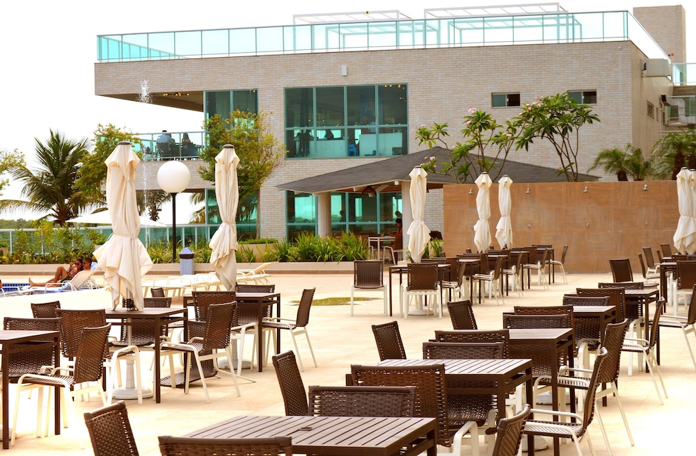 SaltBeach - Salinas Park Resort