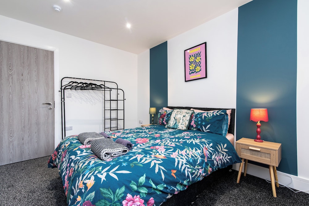 Chapel Street Apartments