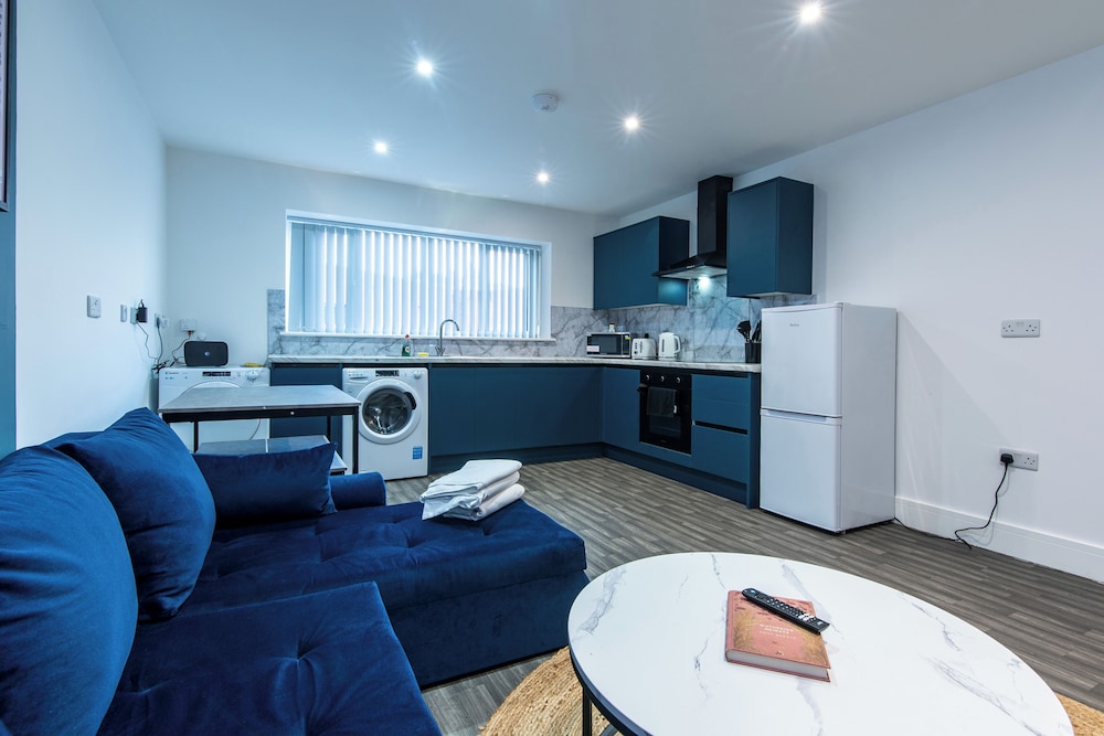 Chapel Street Apartments
