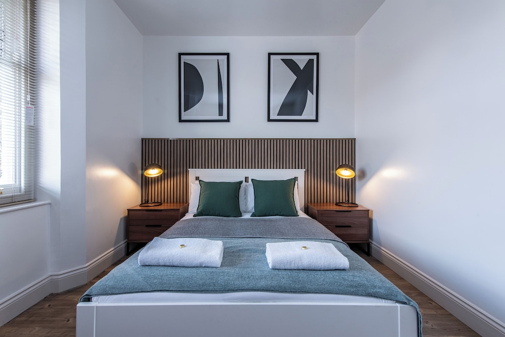 Elm Bank Suites