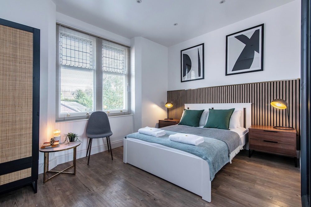 Elm Bank Suites