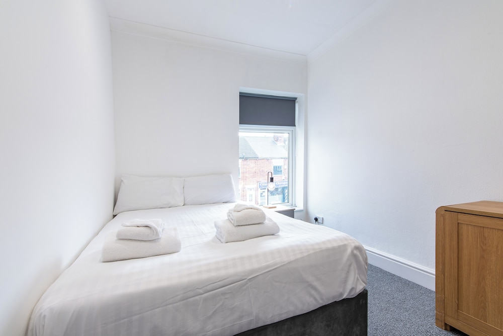 Chesterfield Lodge