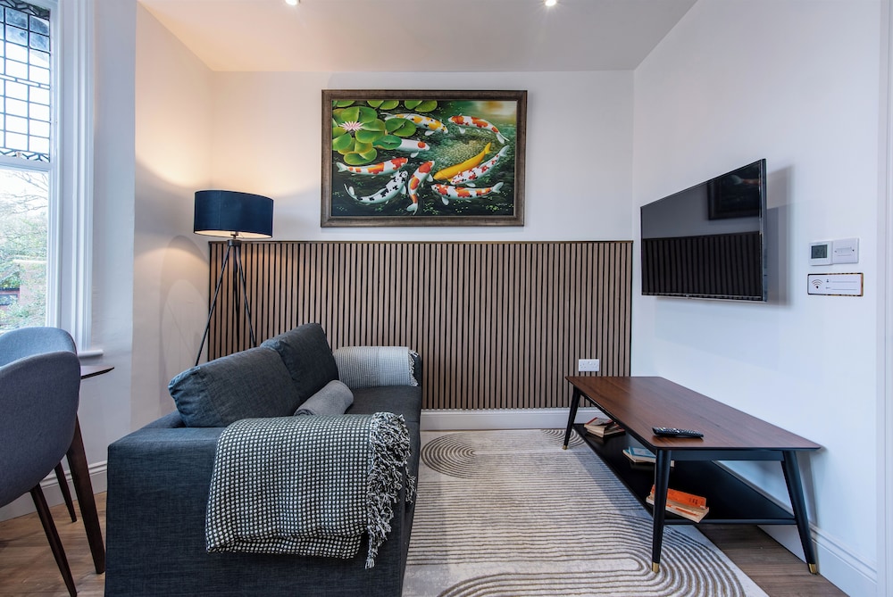 Elm Bank Suites