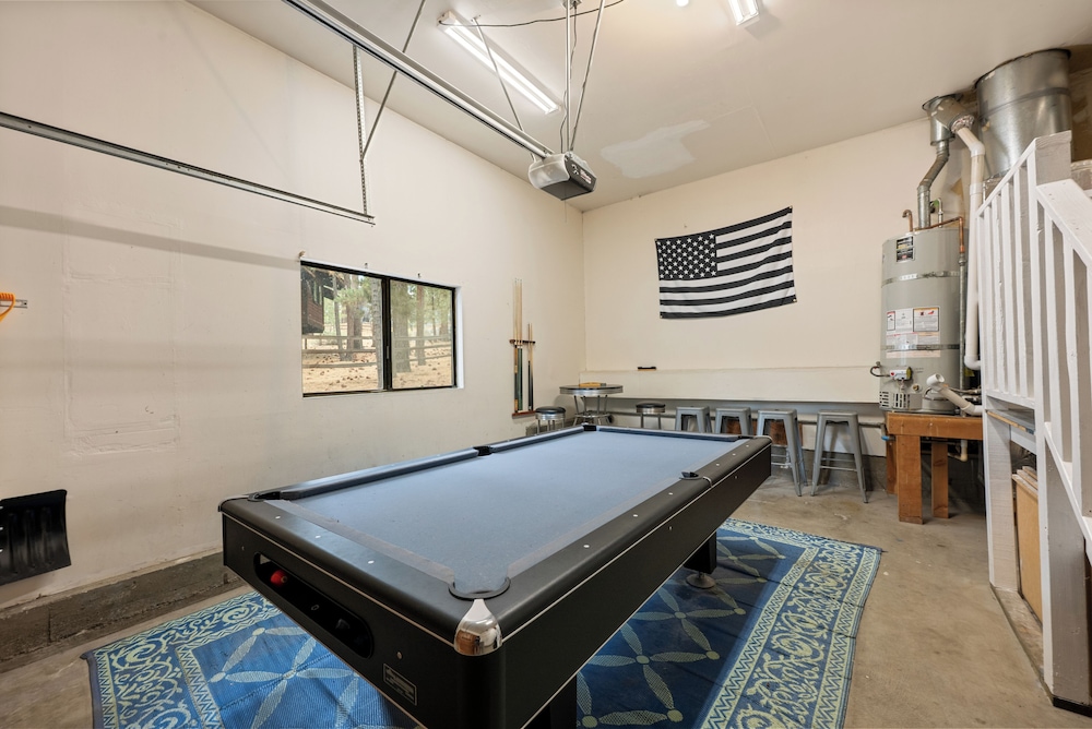 Bear Woods 3BR Retreat