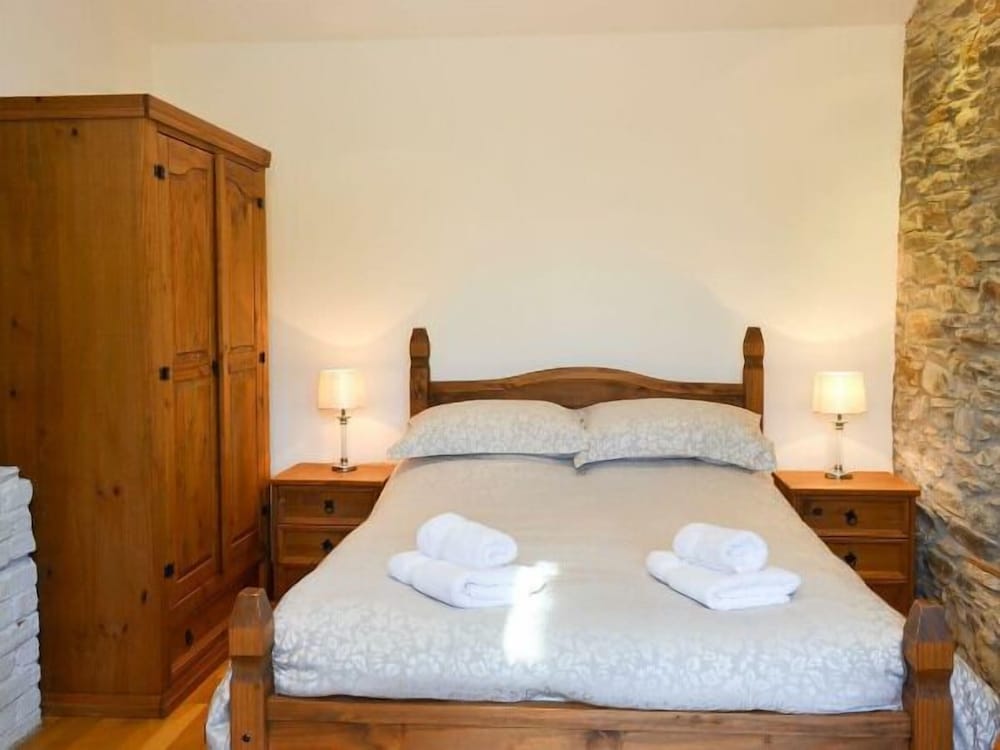 Tavistock Vacations - The Coach House - Property Image 5