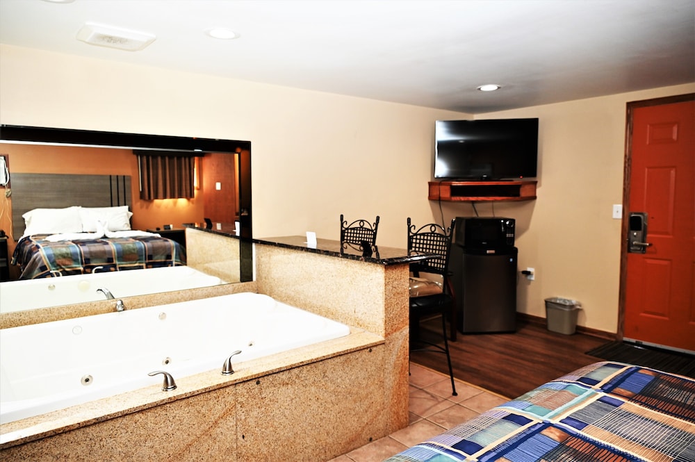 Fellows Creek Lodge