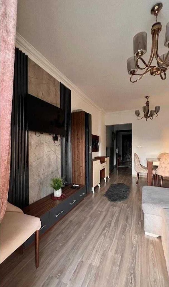 Adorable hotel apartment 12.123.47.22 view 4