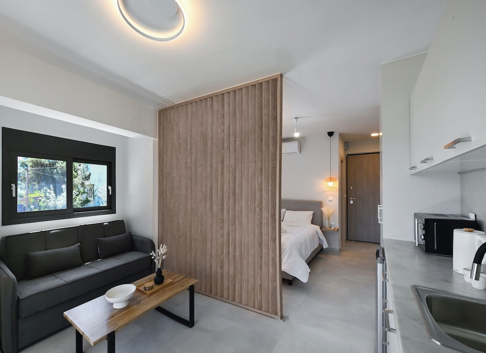Pillow Apartments