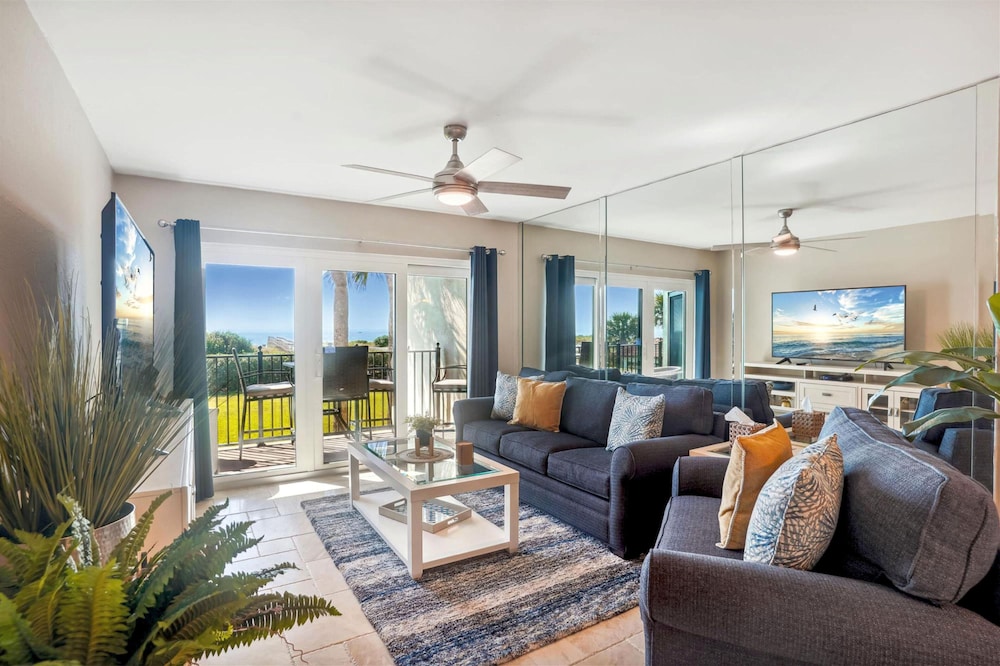 Land's End 7-203 Beach Front - Premier