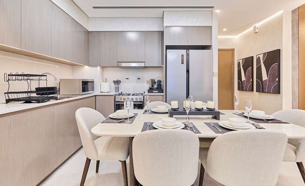 bnbme - Grande Residences - 2 BDR