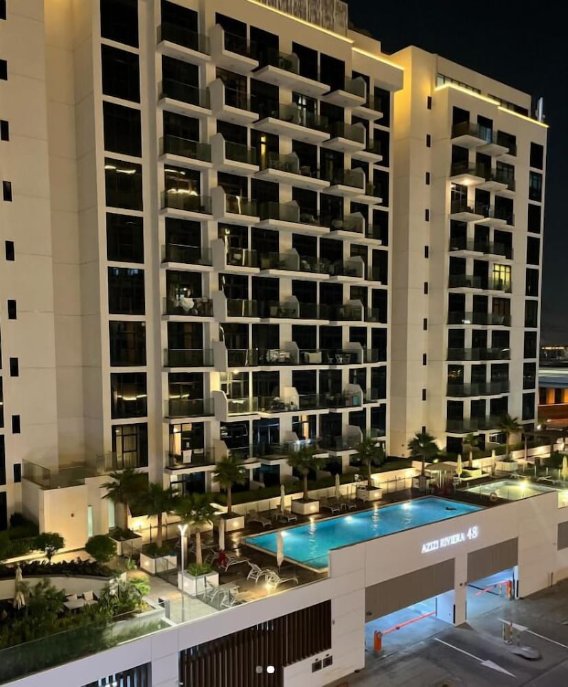 Nasma Luxury Stays - Azizi Riviera 44
