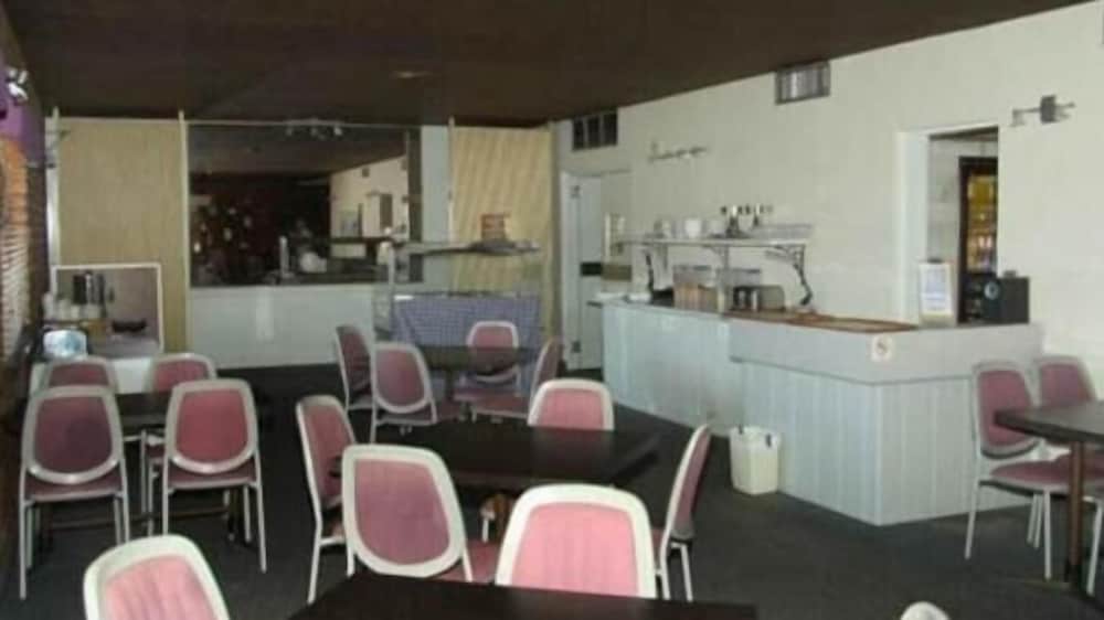 Anchorage Motor Inn
