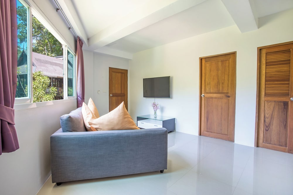 Emerald Hill Villas