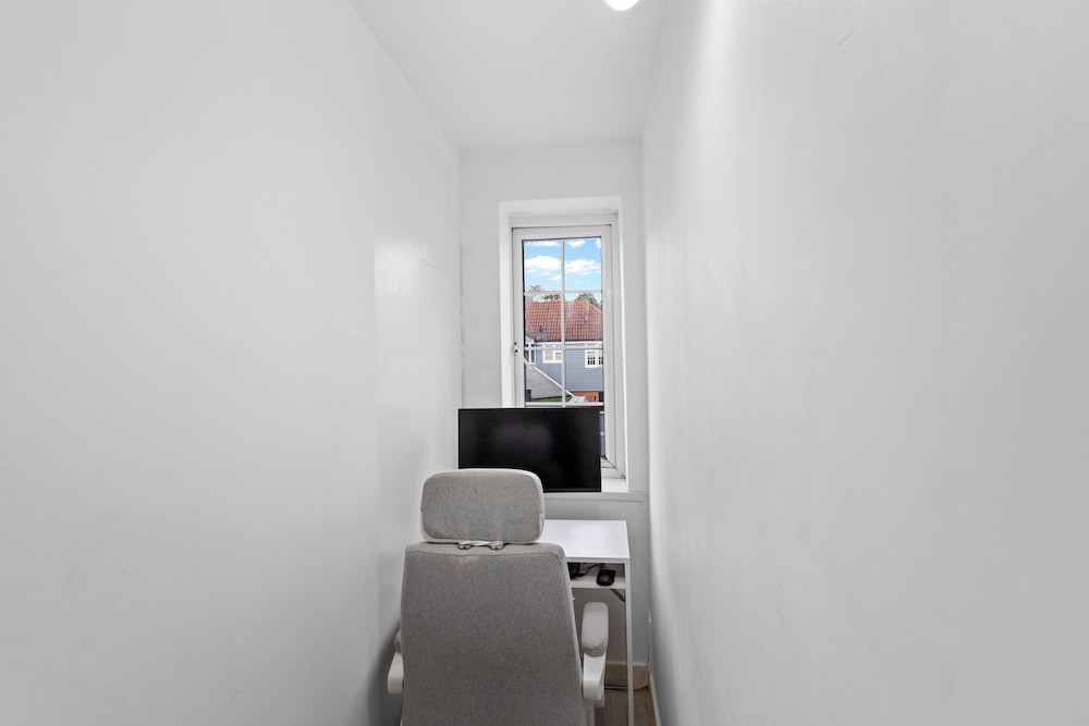 Cozy 2 Bed Apartment Close to Lcy & Excel
