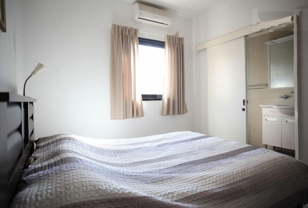 Sea Suites Apartments