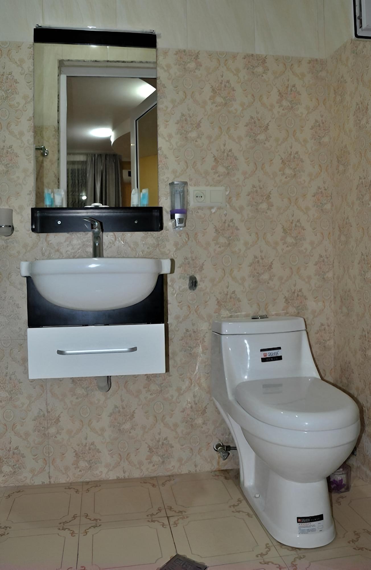 Hotel White Palace