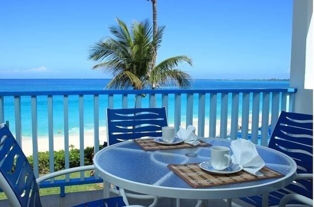 Paradise Island Beach Club