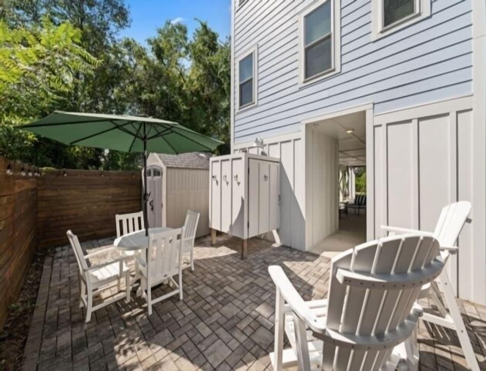 The Trading Post 4 Bedroom Duplex view 5