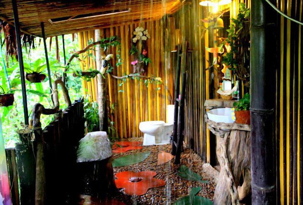 Khao Sok Tree House