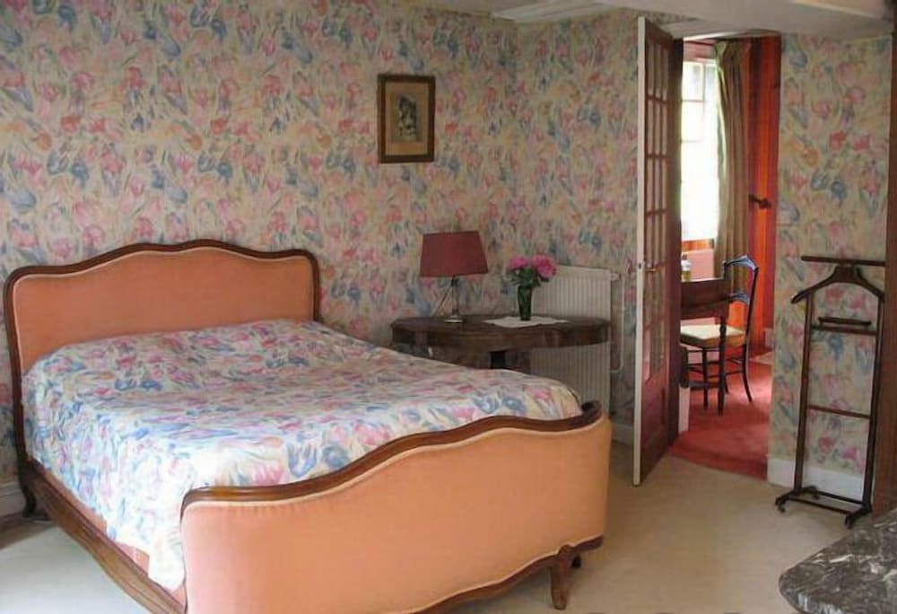 Le Vieux Logis view 2