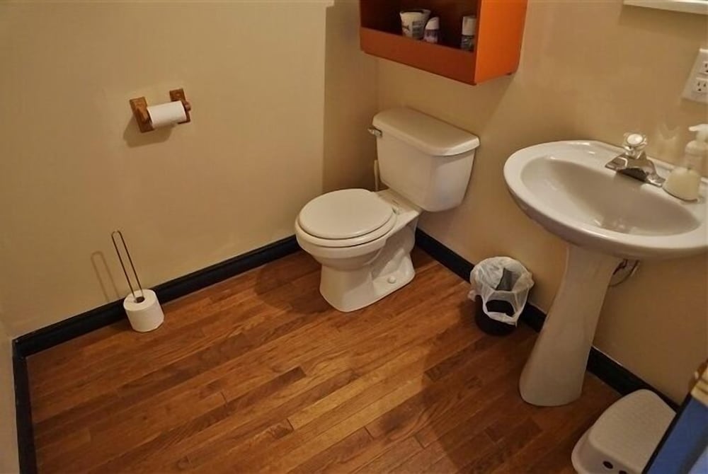 455 Faraday Lake 3 Bedroom Cottage