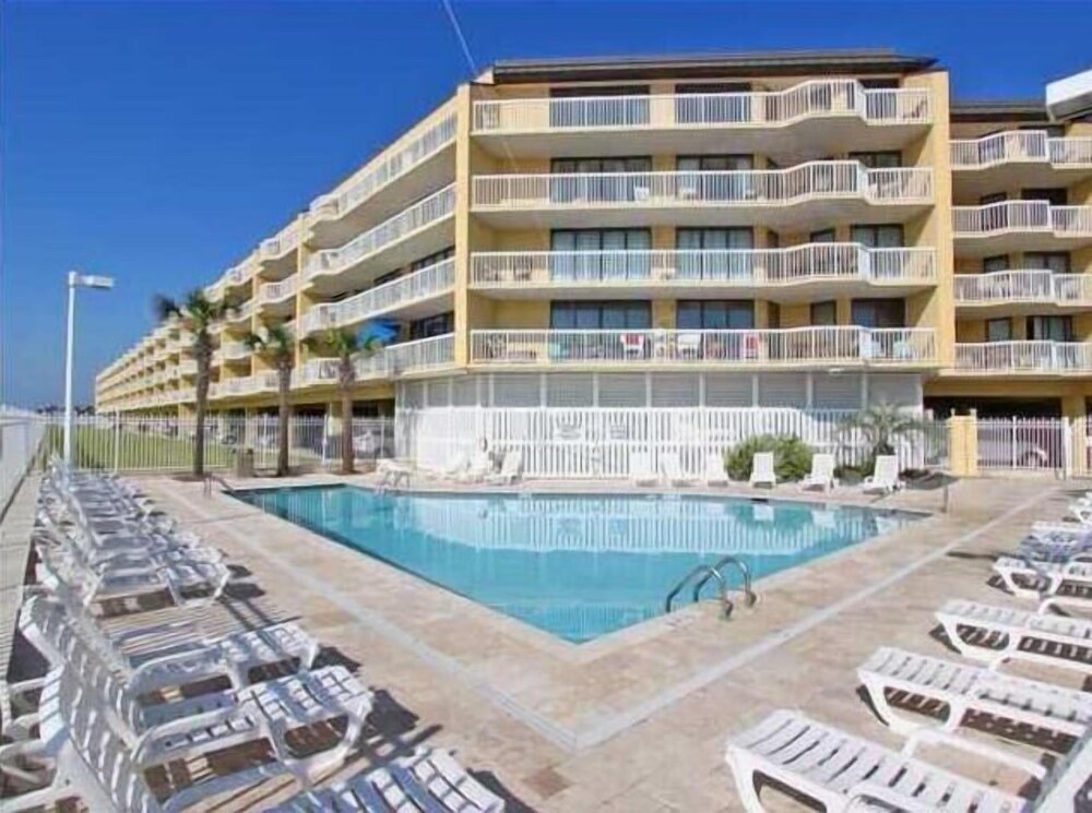 Charleston 115 Oceanfront Villas Beach Daze 3 Bedroom Holiday Home By My Ocean Rentals