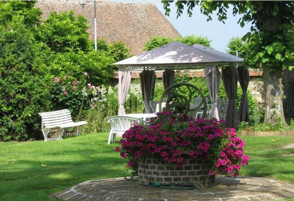 Photo 11