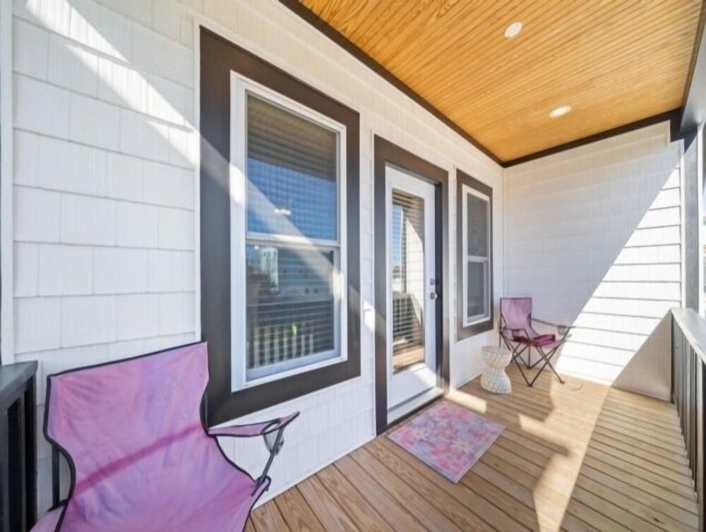 Blue Snapper 3 Bedroom Condo by RedAwning view 2