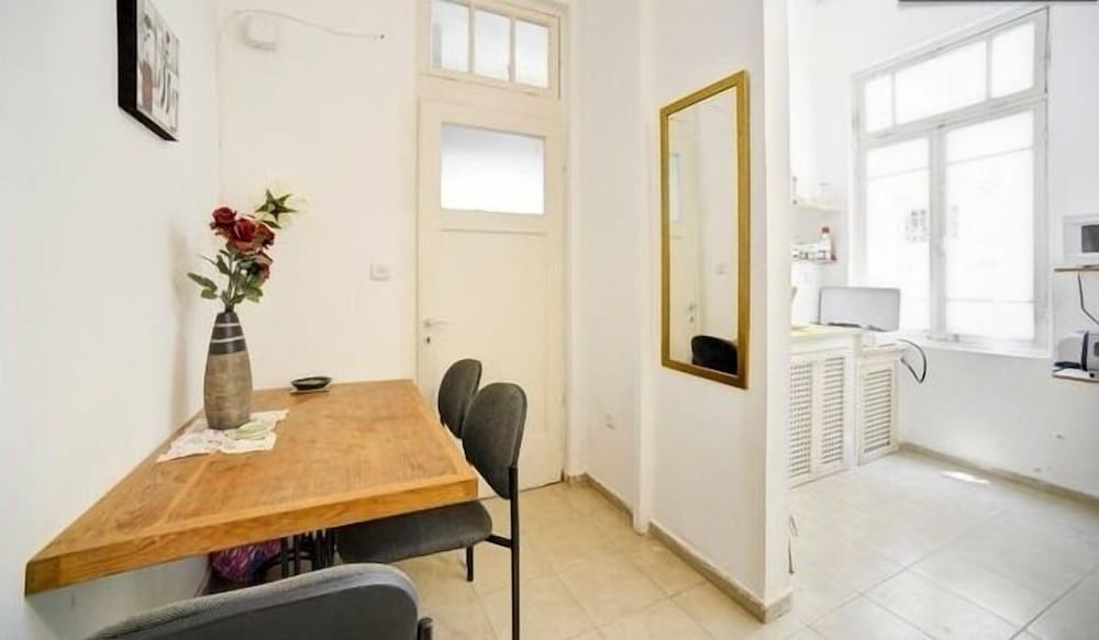 Tel-Aviving Apartments