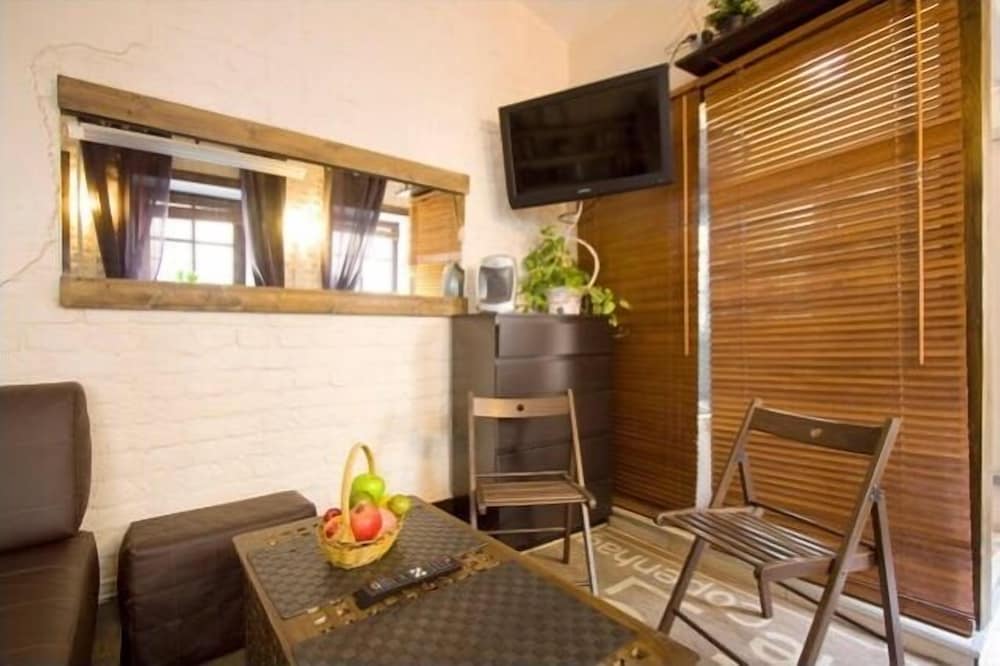 Apartment on Kovenskiy