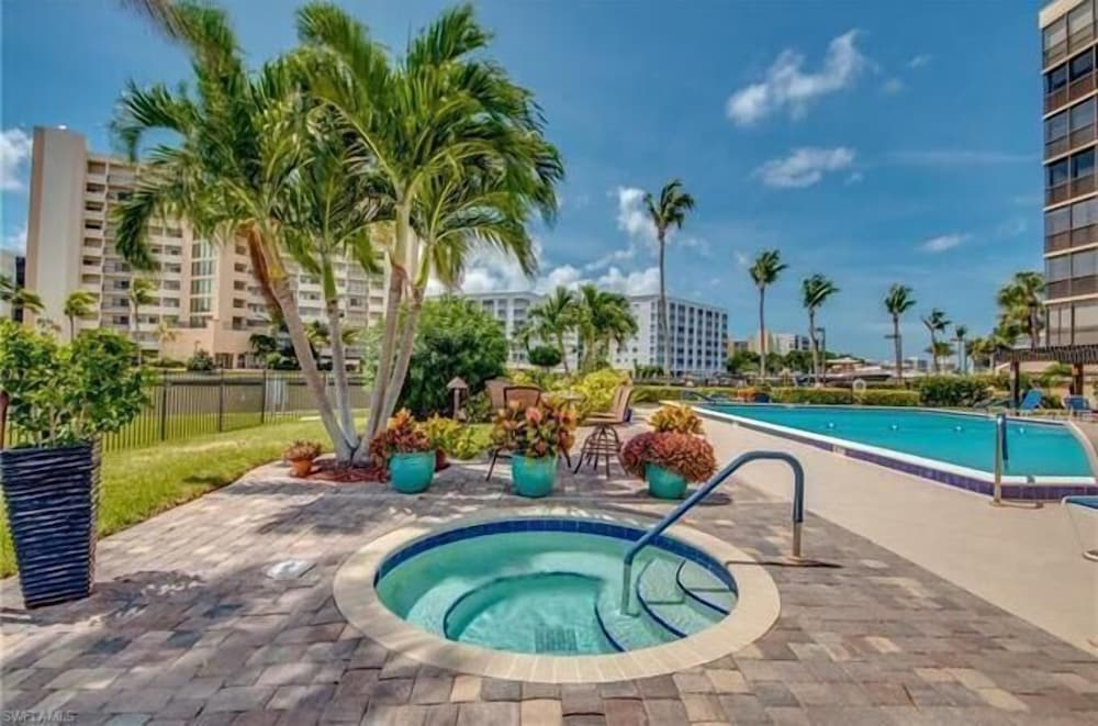 Windward Point #507