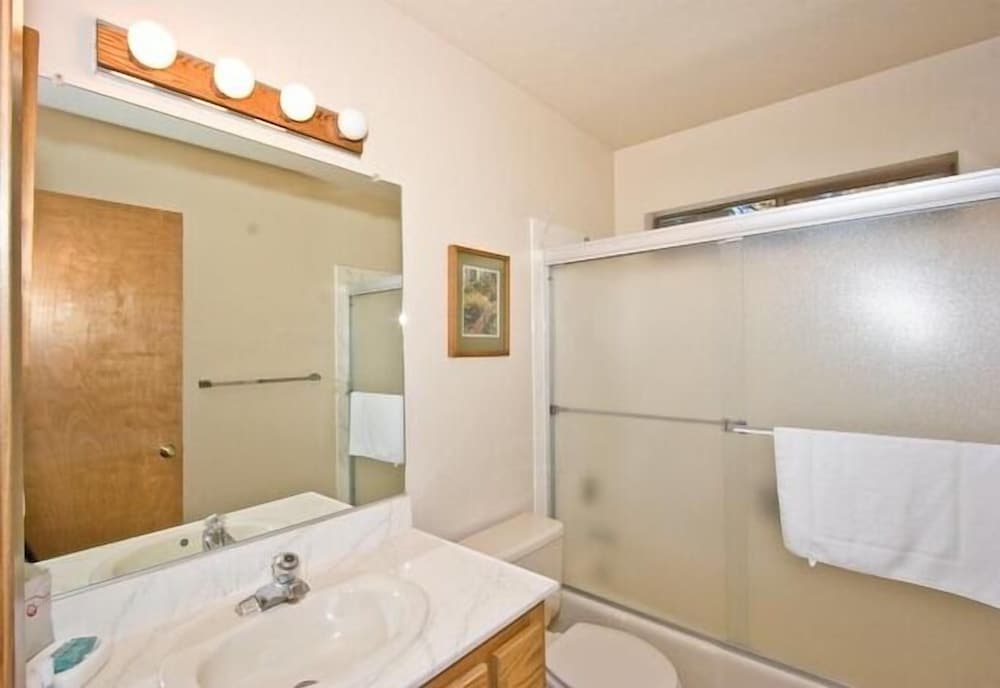 2485 Tepee Ct.