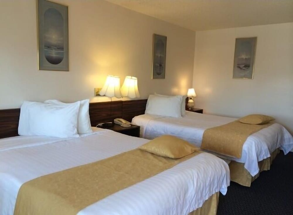 Circle 5 Motel