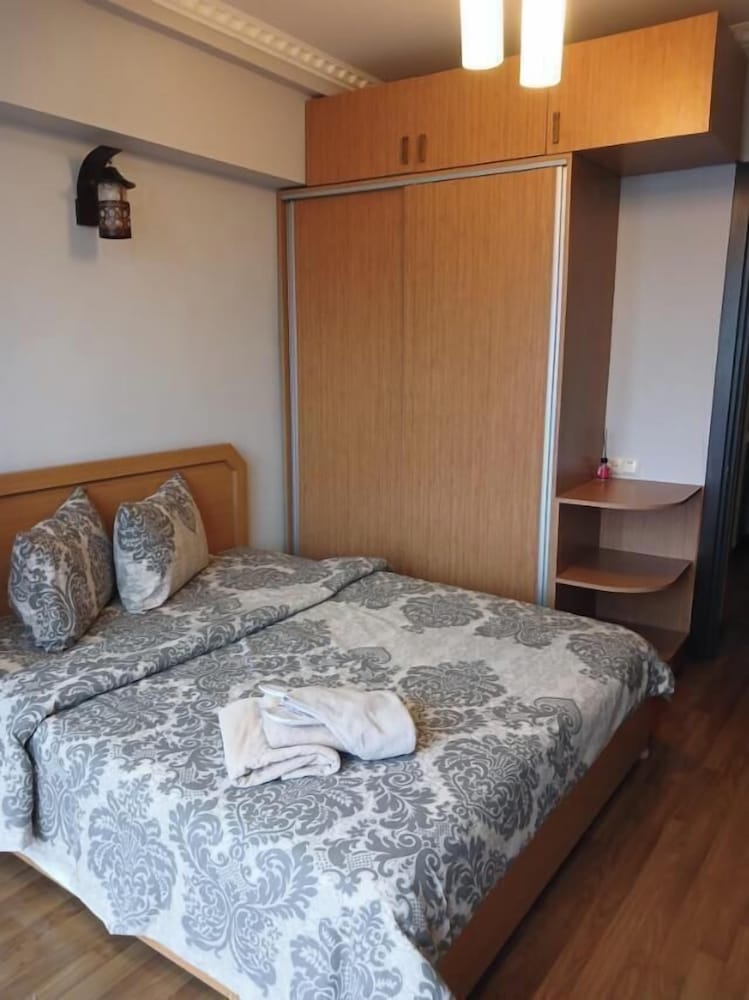 Apartment on Yeznik Koghbatsi street