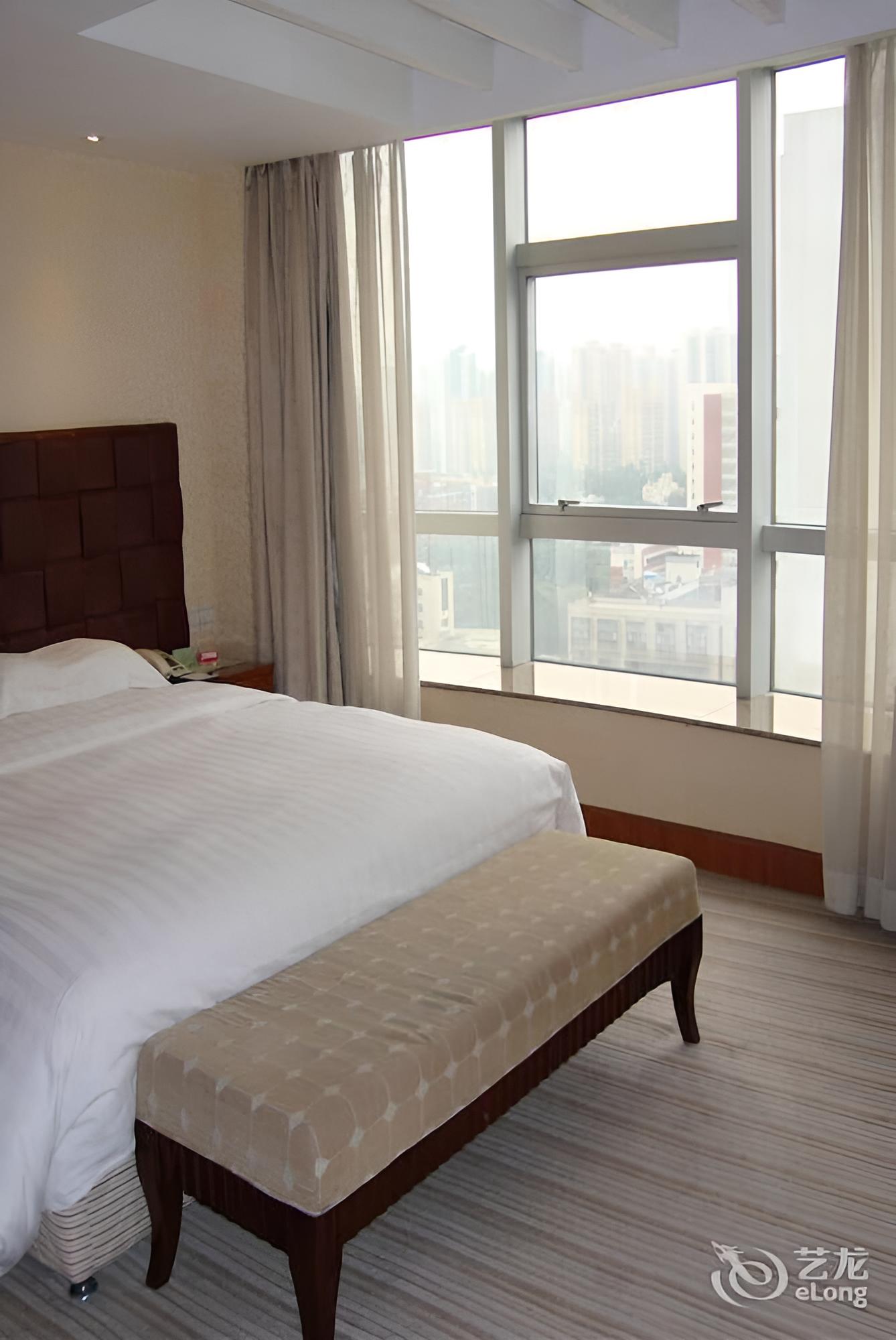 Huaweida Hotel