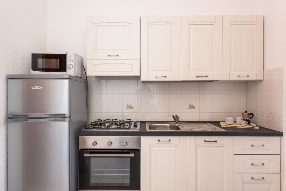 Outstanding Residenze Gallura 1 Bedroom Sleeps 4 Persons Plus Child bed Possible view 2