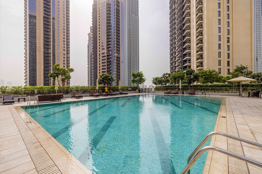 Scenic 1-bedroom Apartment in Dubai Creek Harbour