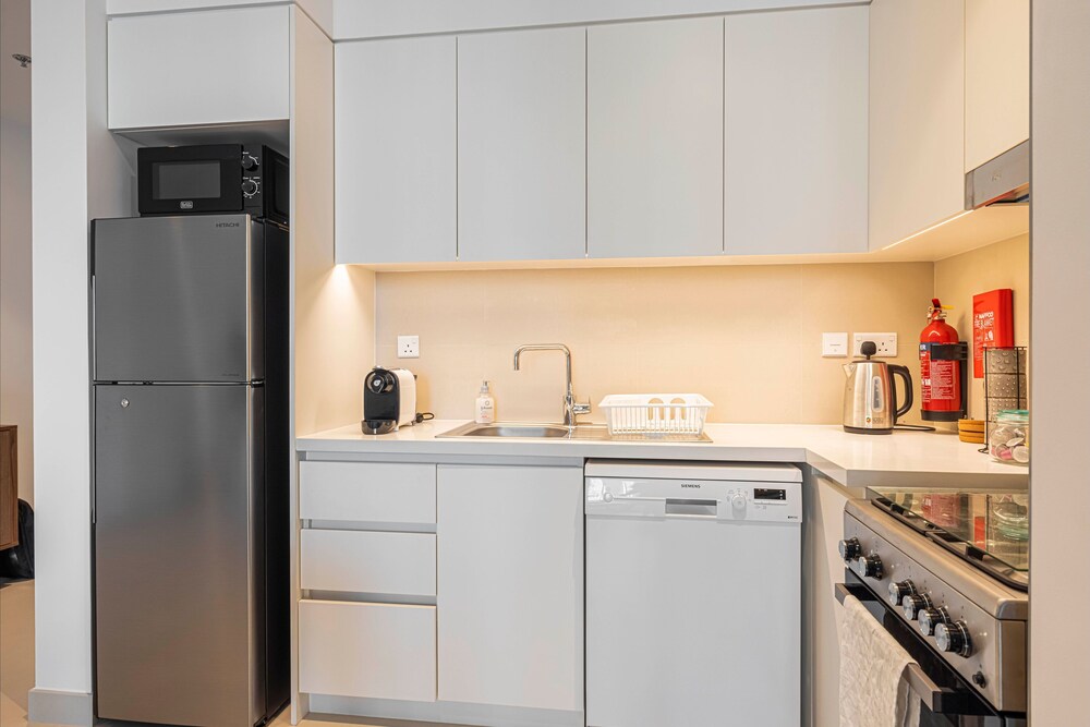 Scenic 1-bedroom Apartment in Dubai Creek Harbour
