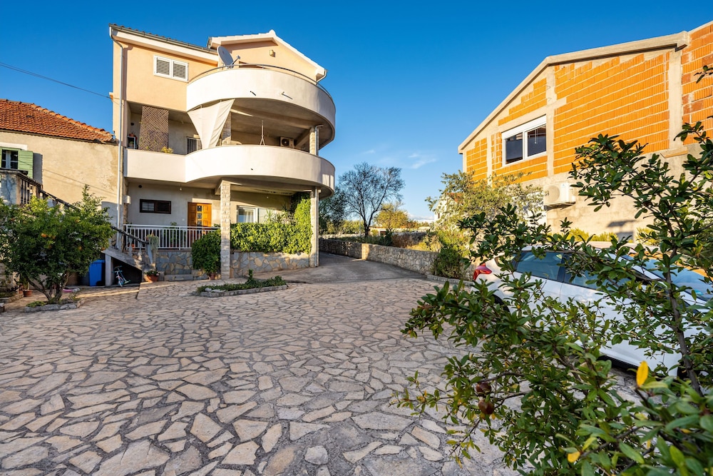 2 Bedroom Apartment Near Sibenik Krka Waterfalls view 5